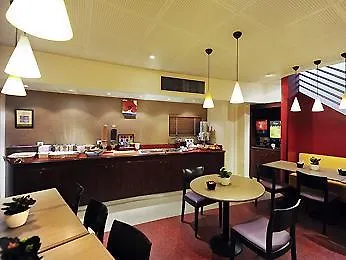 Ibis Gare Montparnasse 15eme Otel 3*